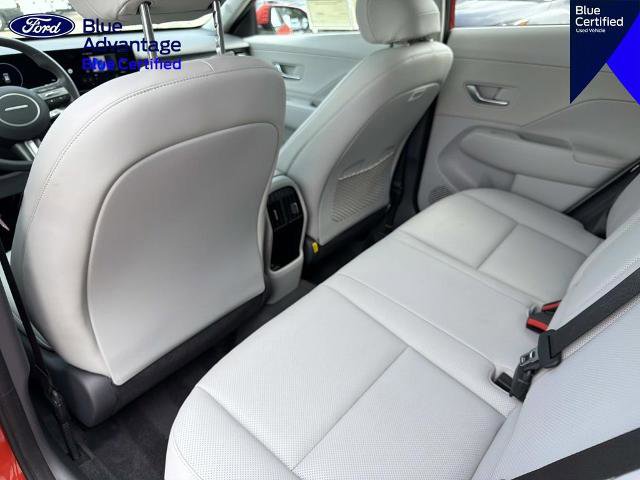 Used 2024 Hyundai Kona Limited FWD image 12