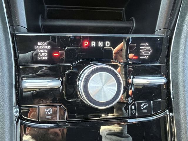 Used 2025 Jeep Grand Cherokee Summit image 20