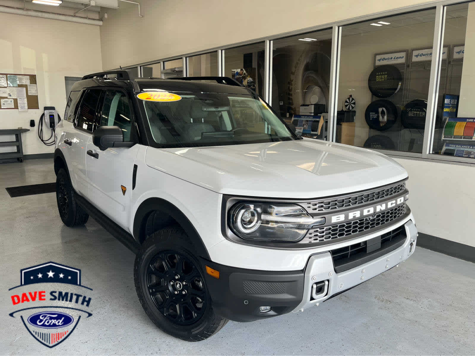 Certified 2025 Ford Bronco Sport Badlands w/ Badlands Tech Package AWD/4WD image 3