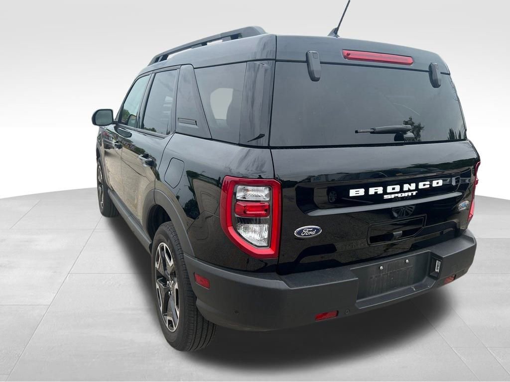 Certified 2023 Ford Bronco Sport Outer Banks w/ Tech Package image 3