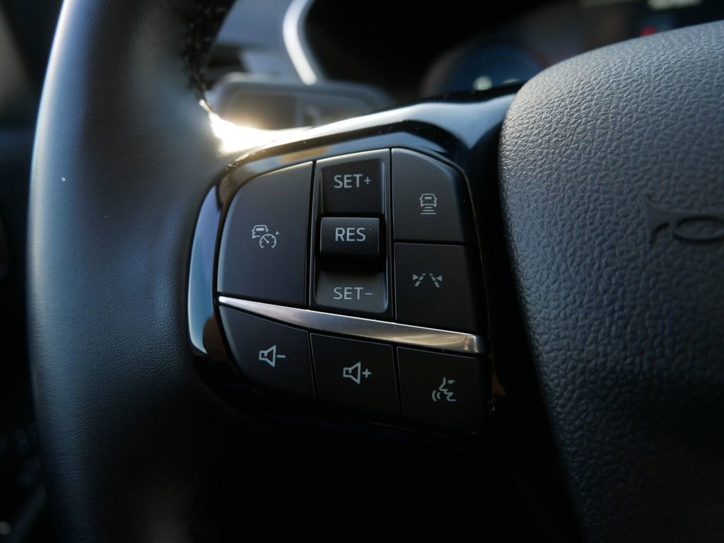 Certified 2024 Ford Escape Platinum image 18