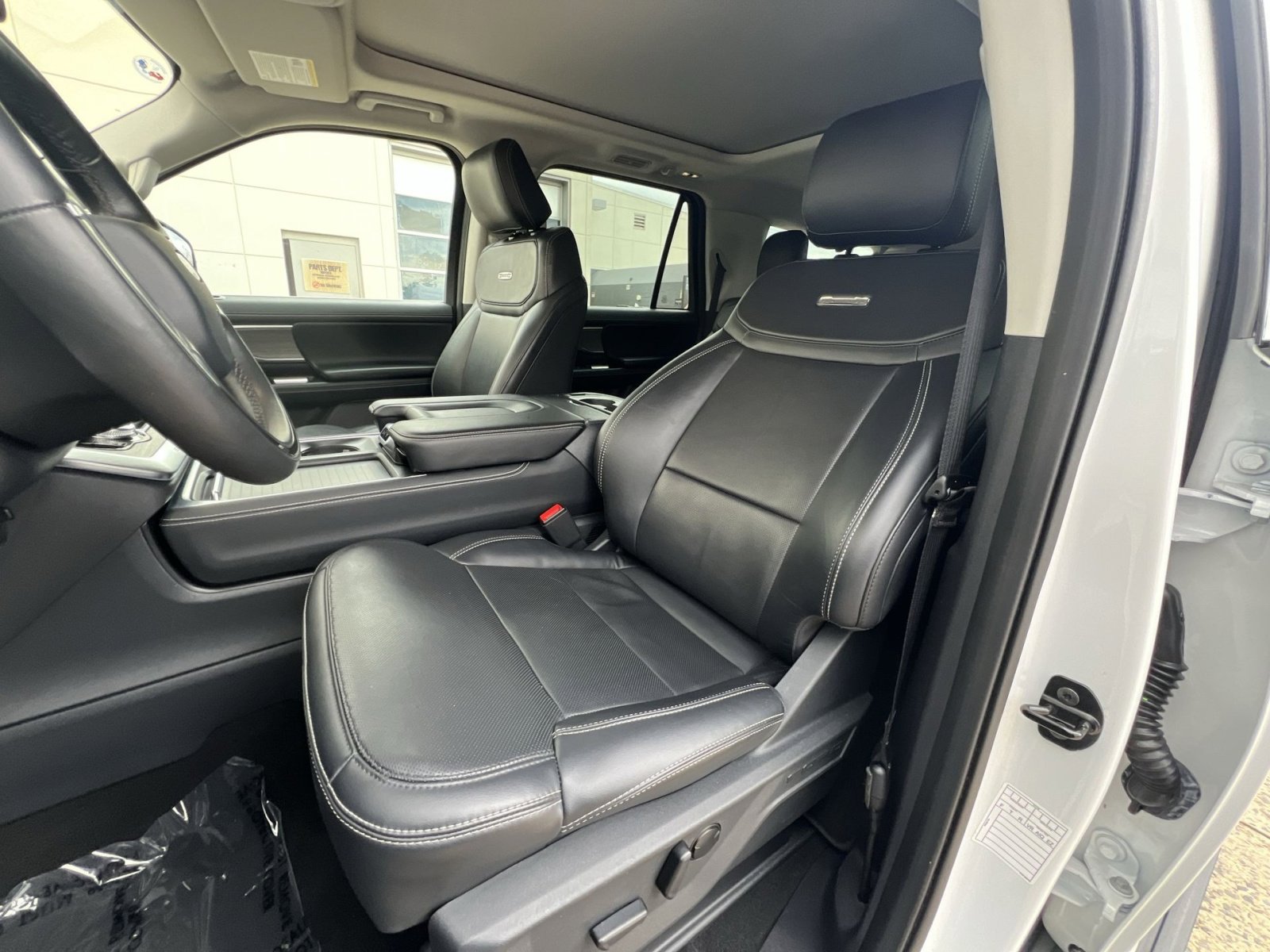 Certified 2025 Ford Expedition Max Platinum AWD/4WD image 21