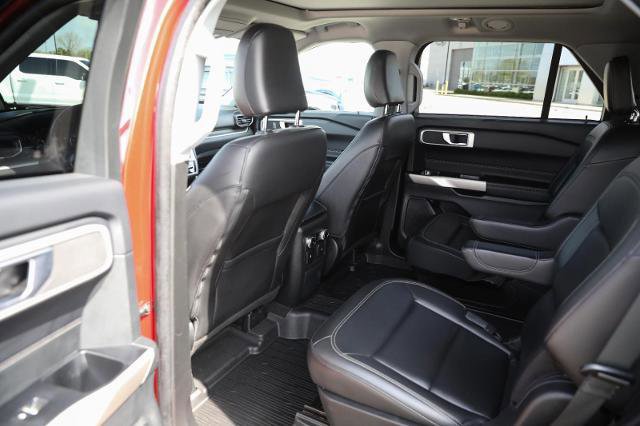 Certified 2023 Ford Explorer XLT w/ Equipment Group 202A image 31