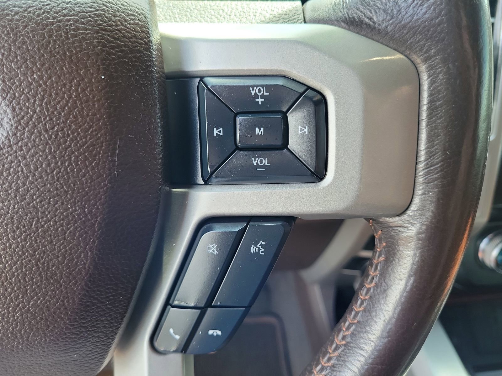 Certified 2021 Ford F450 King Ranch w/ King Ranch Ultimate Package AWD/4WD image 21