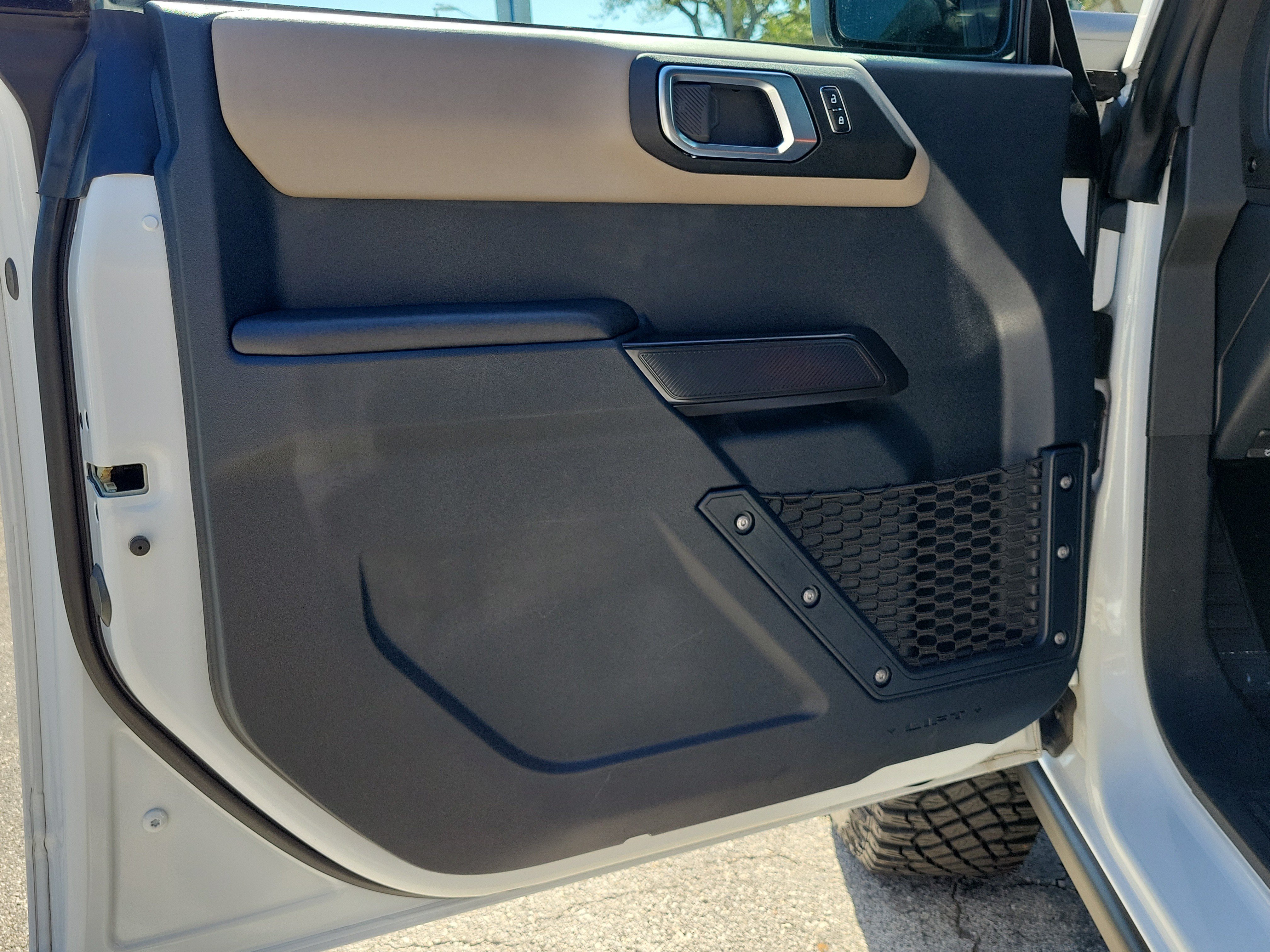 Certified 2024 Ford Bronco Wildtrak AWD/4WD image 18