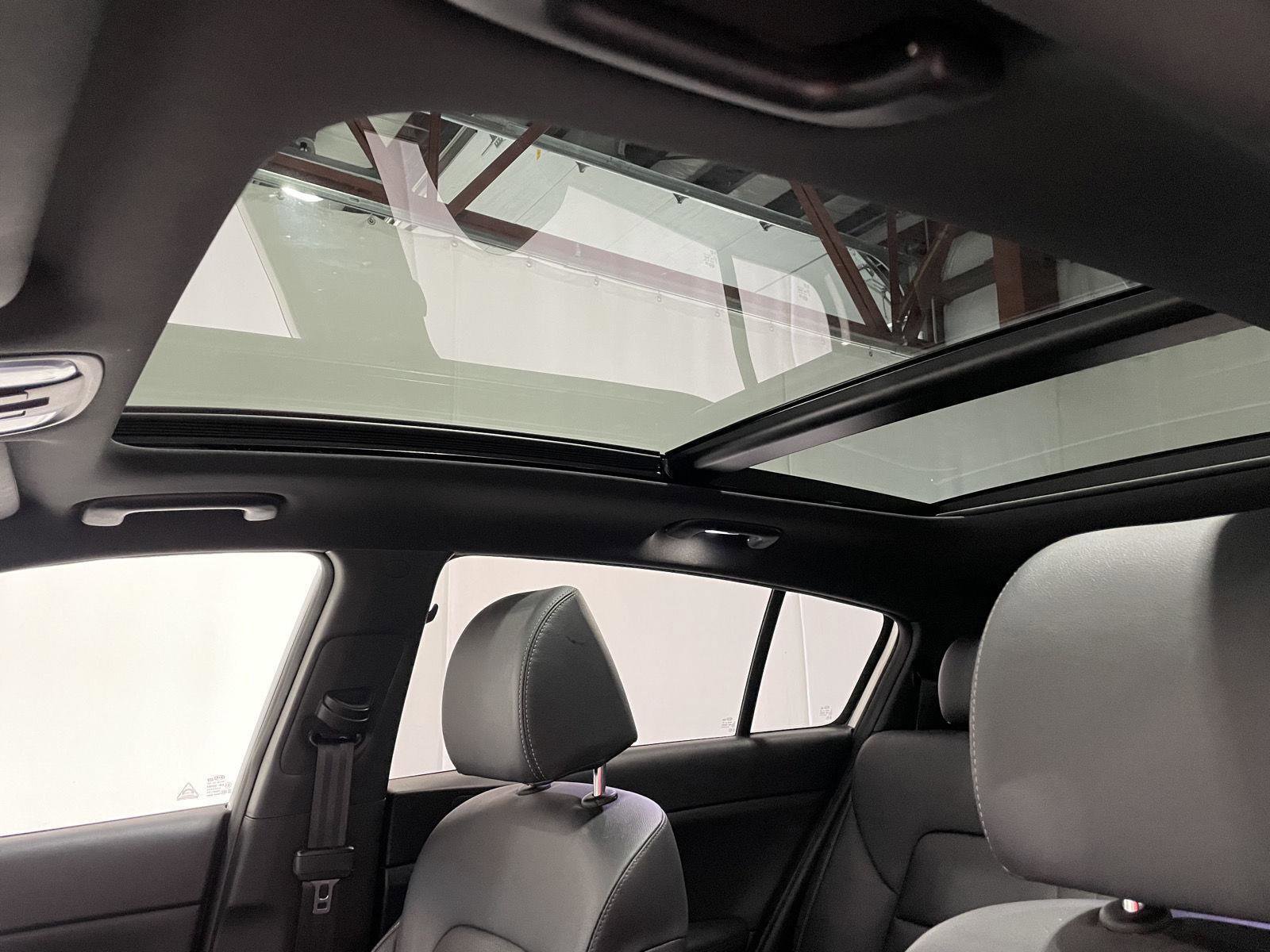 Used 2022 Kia Sportage Nightfall Edition image 23