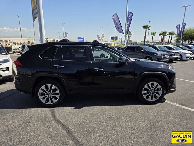 Used 2020 Toyota RAV4 Limited AWD/4WD image 8