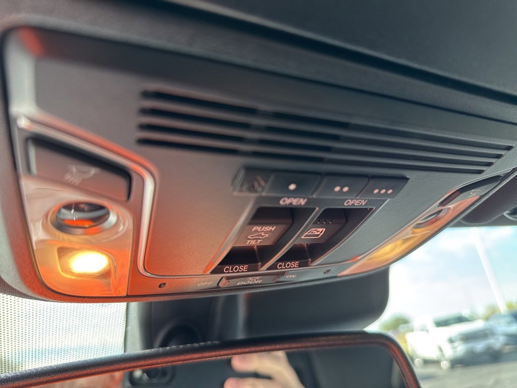 Used 2020 Honda Ridgeline Black Edition image 34