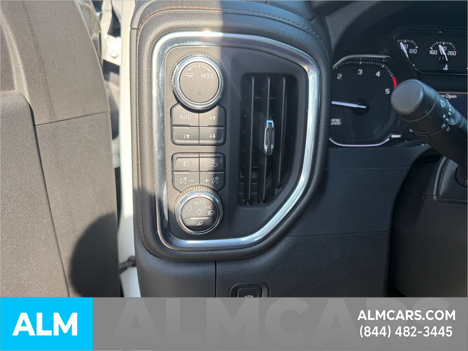 Used 2023 GMC Sierra 2500 AT4 w/ Gooseneck/5TH Wheel Package AWD/4WD image 31