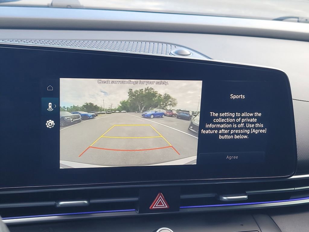 Used 2024 Hyundai Elantra Blue image 19