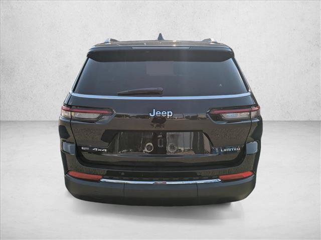 Used 2023 Jeep Grand Cherokee L Limited w/ Trailer Tow Group (B) AWD/4WD image 6