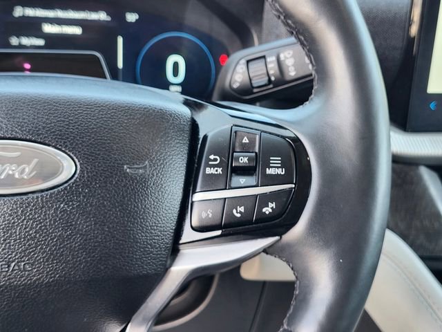 Certified 2025 Ford Explorer Platinum w/ LUX Leather Package image 33