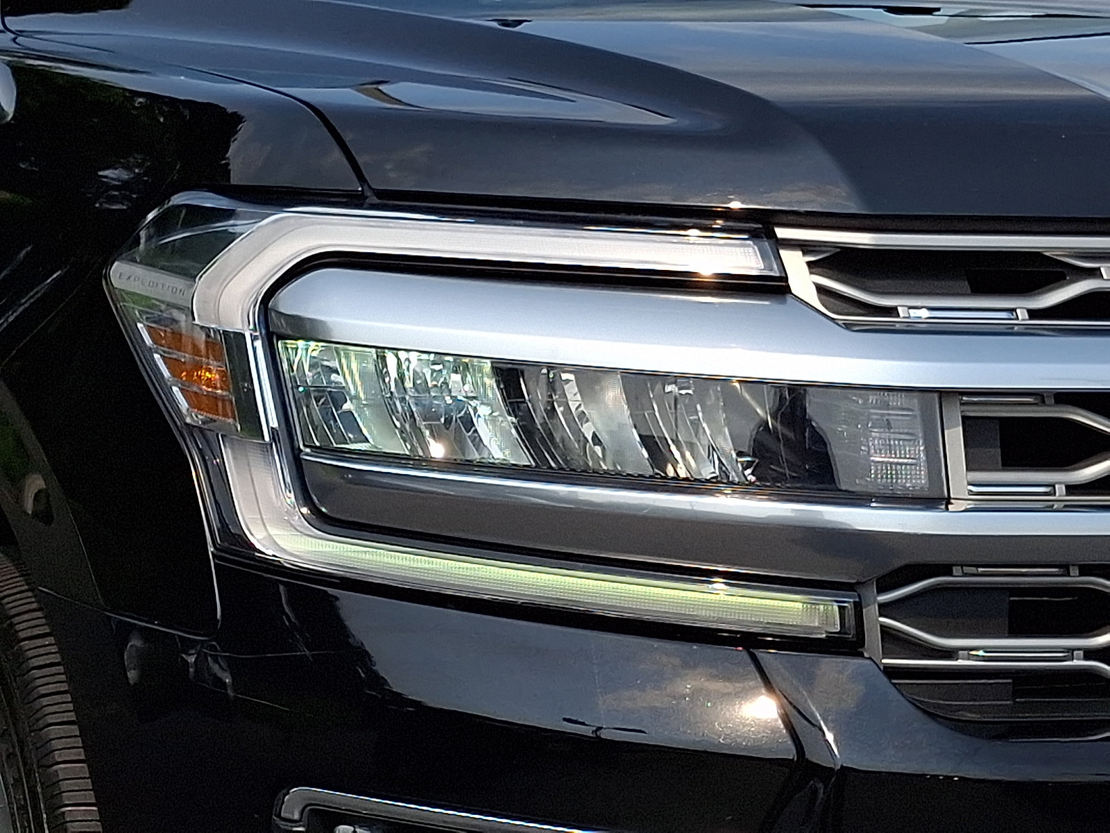 Certified 2023 Ford Expedition Max Platinum AWD/4WD image 9