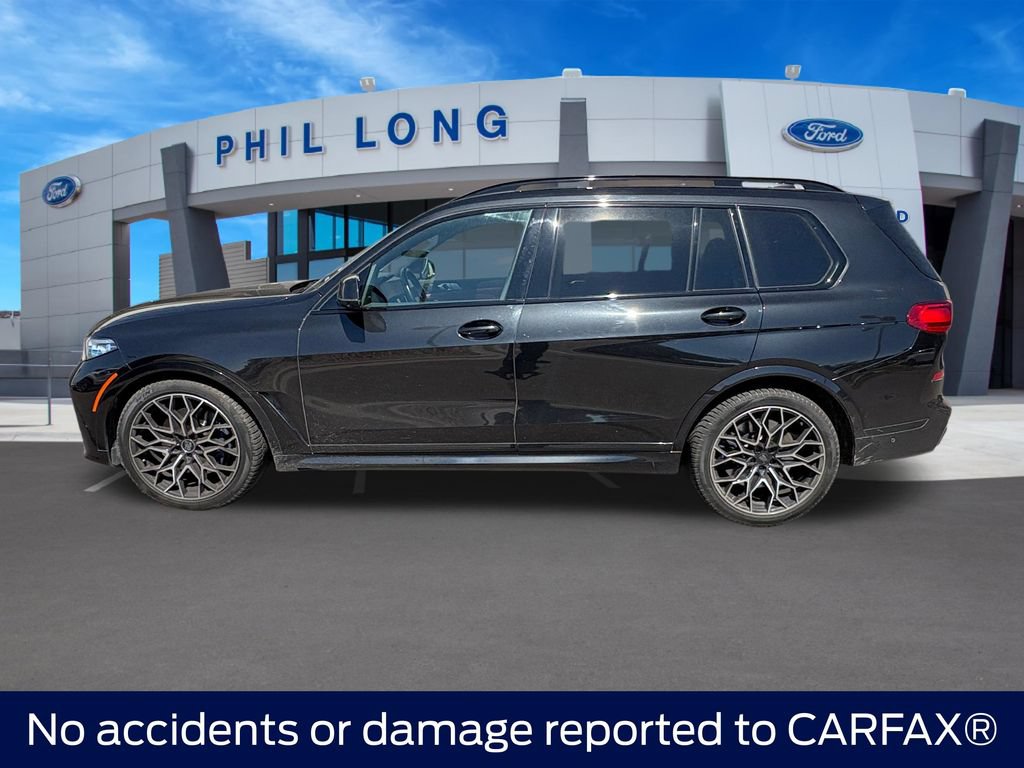 Used 2022 BMW X7 M50i AWD/4WD image 3