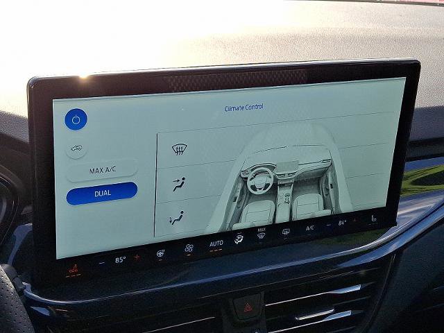 Certified 2024 Ford Escape ST-Line w/ Tech Pack #1 image 15