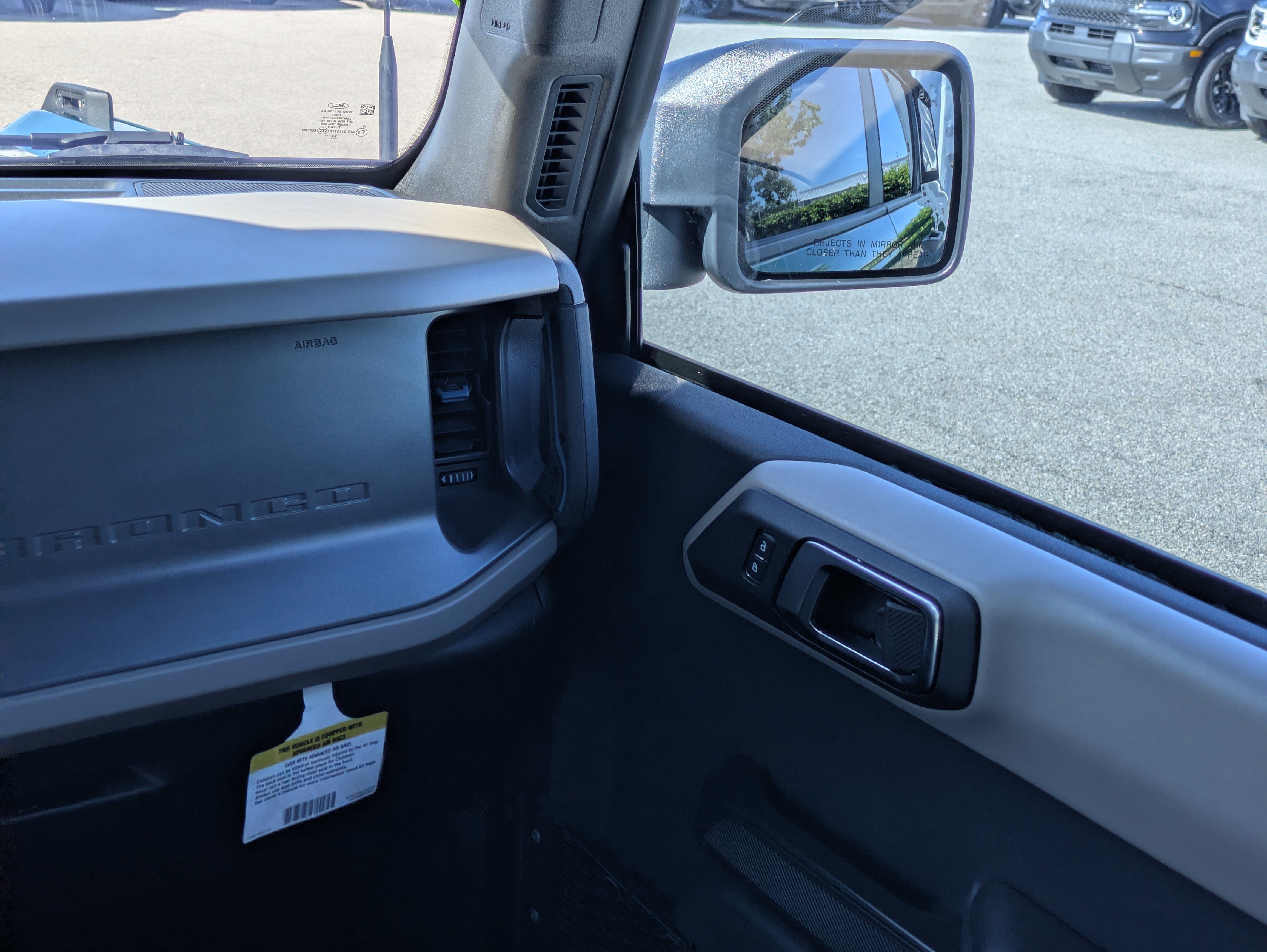 Certified 2024 Ford Bronco Wildtrak AWD/4WD image 18