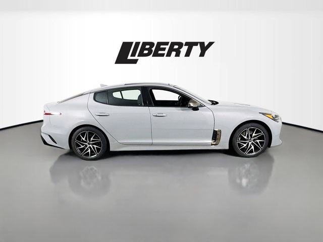Used 2023 Kia Stinger GT-Line w/ Sun & Sound Package image 6