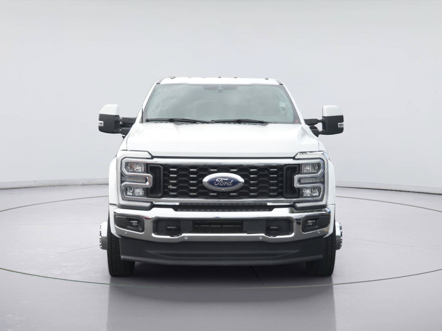 Certified 2023 Ford F450 Lariat w/ Lariat Ultimate Package AWD/4WD image 3