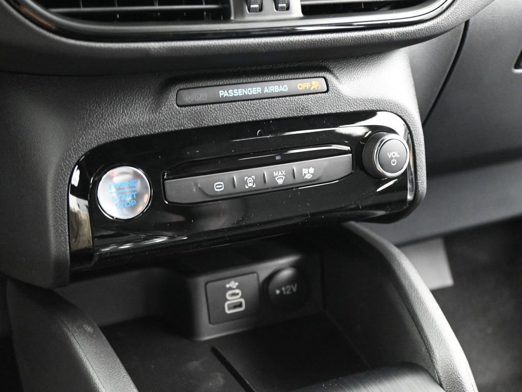 Certified 2025 Ford Escape ST-Line w/ Equipment Group 301A image 41