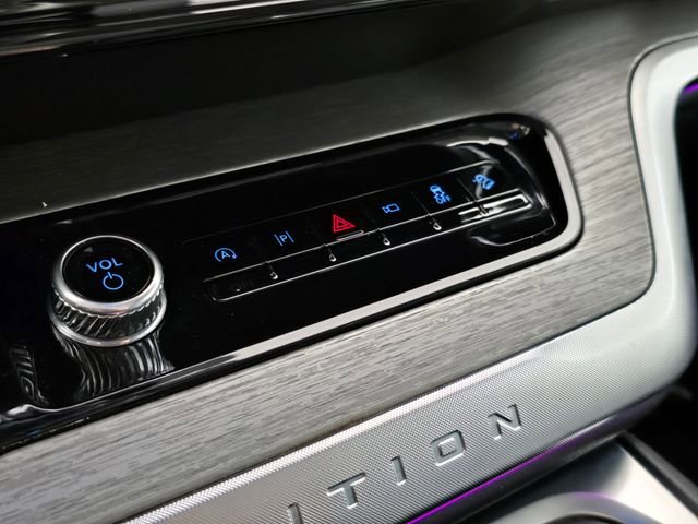 Certified 2025 Ford Expedition Max Platinum AWD/4WD image 35