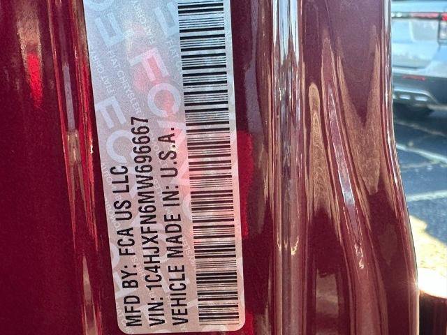 Used 2021 Jeep Wrangler Unlimited Rubicon AWD/4WD image 25