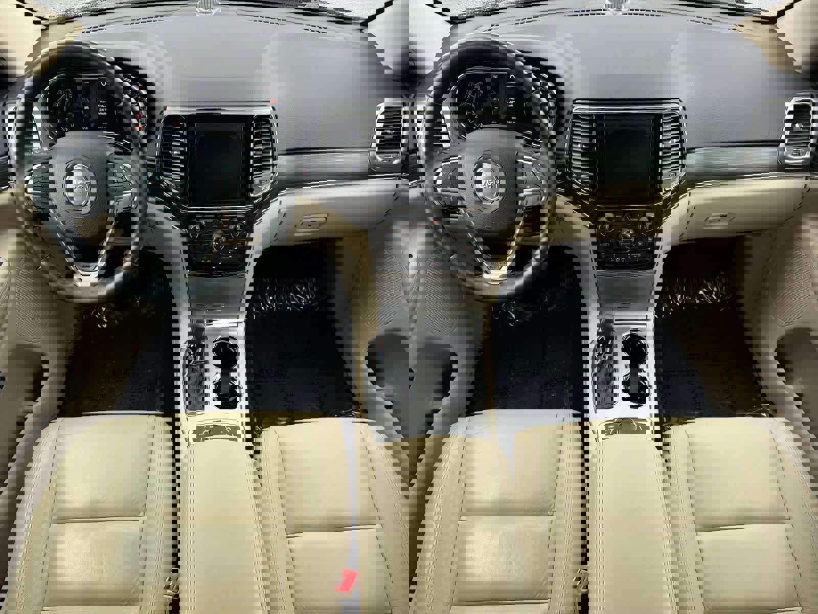 Used 2020 Jeep Grand Cherokee Limited image 16