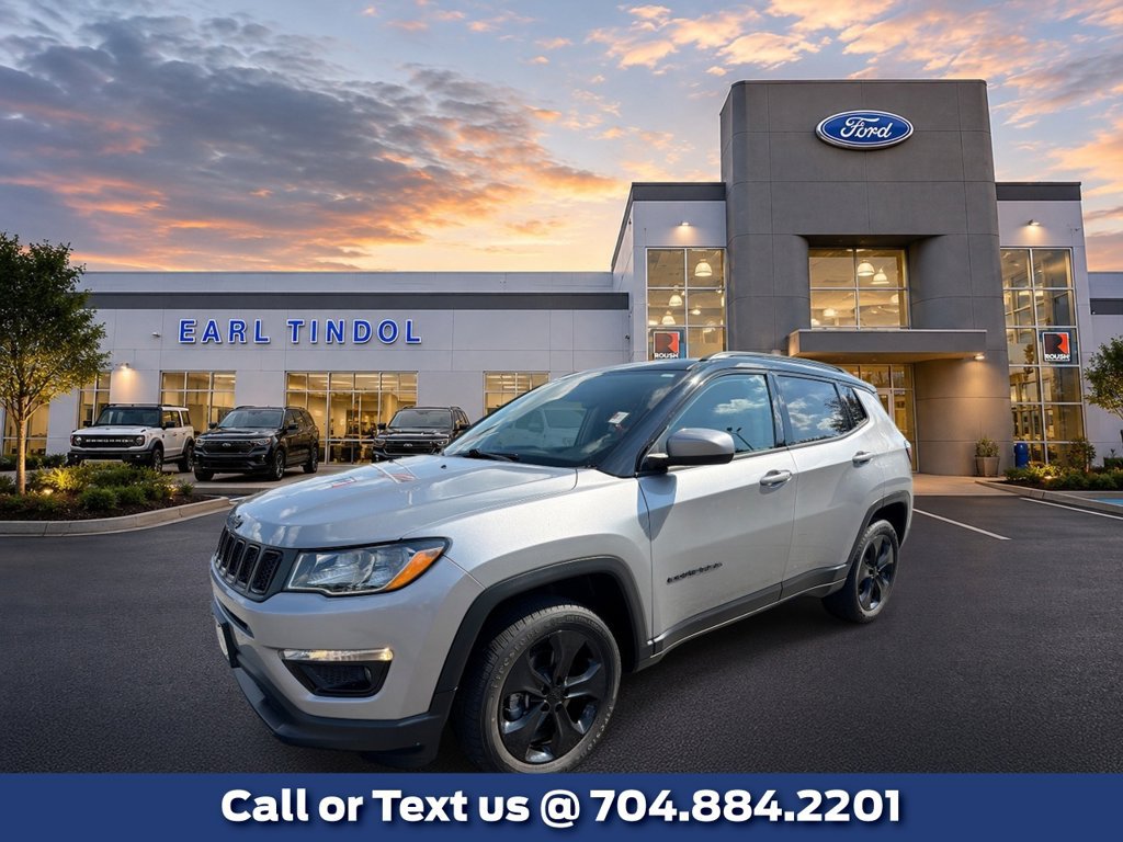Used 2019 Jeep Compass Latitude AWD/4WD image 1