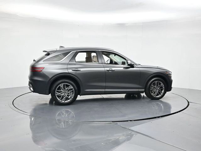 Used 2024 Genesis GV70 2.5T AWD/4WD image 2