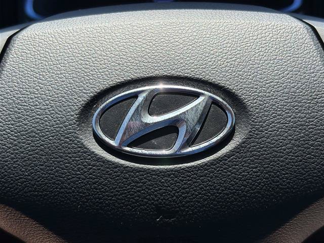Used 2024 Hyundai Venue Limited FWD image 26