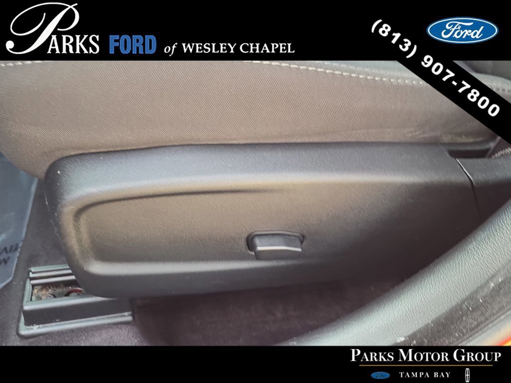 Used 2017 Dodge Charger SE w/ Popular Equipment Group image 18