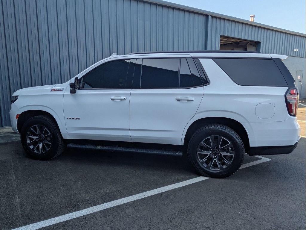 Used 2021 Chevrolet Tahoe Z71 w/ Z71 Signature Package image 3