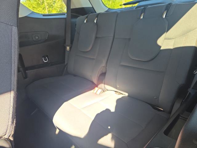 Certified 2025 Ford Explorer Active AWD/4WD image 16
