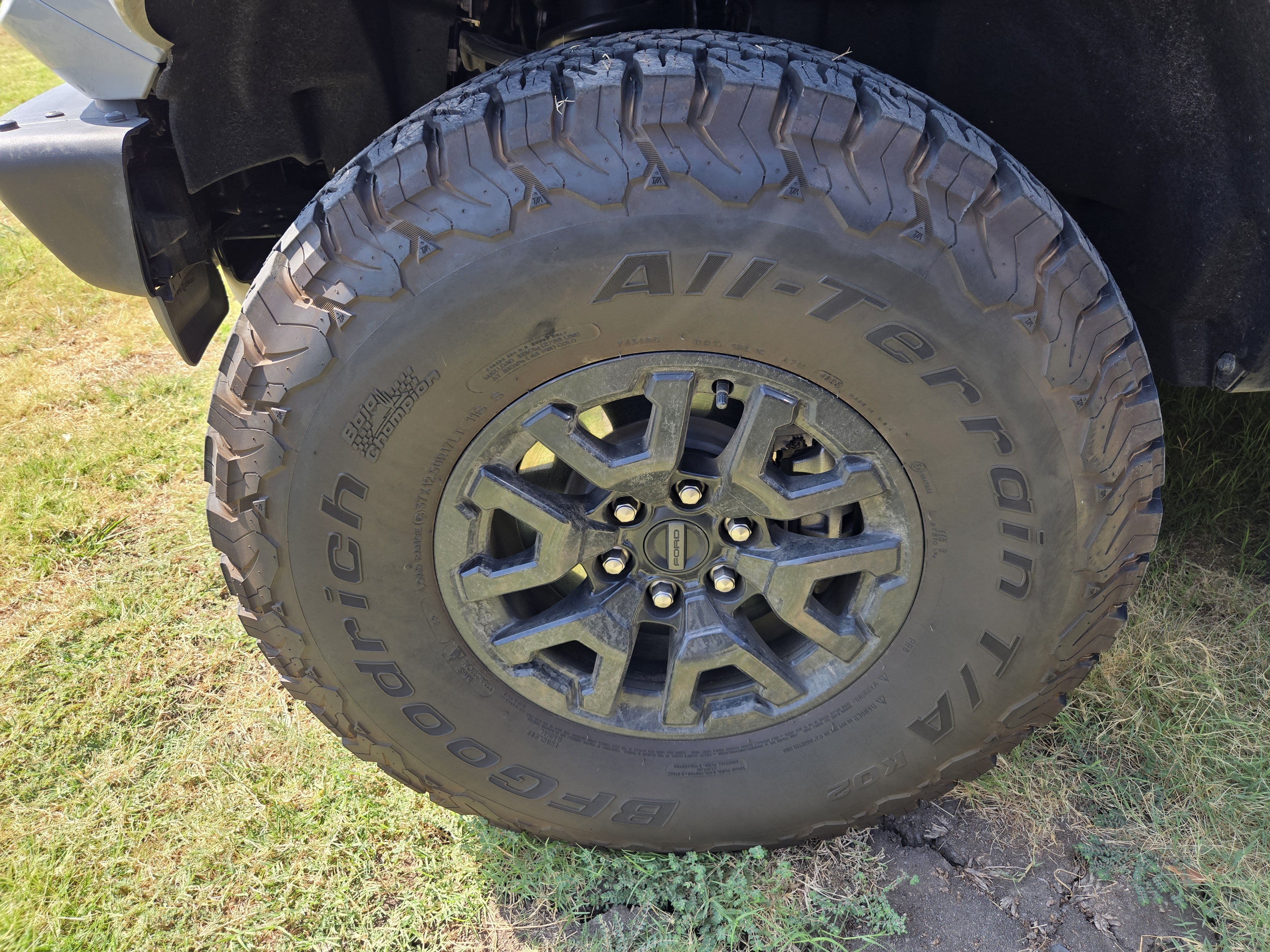 Certified 2026 Ford Bronco Raptor AWD/4WD image 9