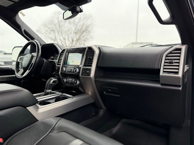 Certified 2018 Ford F150 Platinum w/ Equipment Group 701A Luxury image 17