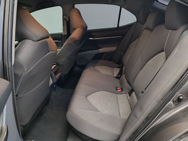 Used 2022 Toyota Camry LE FWD image 12