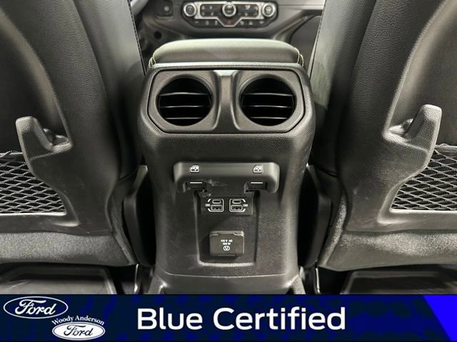 Used 2024 Jeep Wrangler Unlimited Sahara w/ Technology Group image 24
