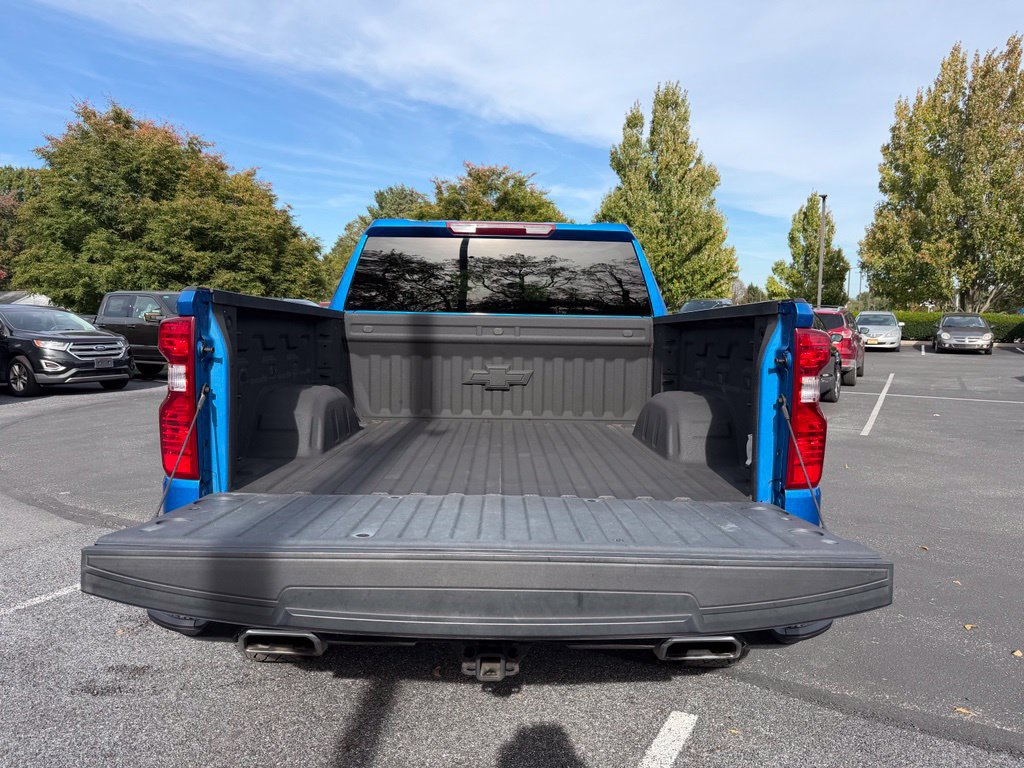Used 2024 Chevrolet Silverado 1500 Custom Trail Boss w/ LPO, Dark Essentials Package AWD/4WD image 19
