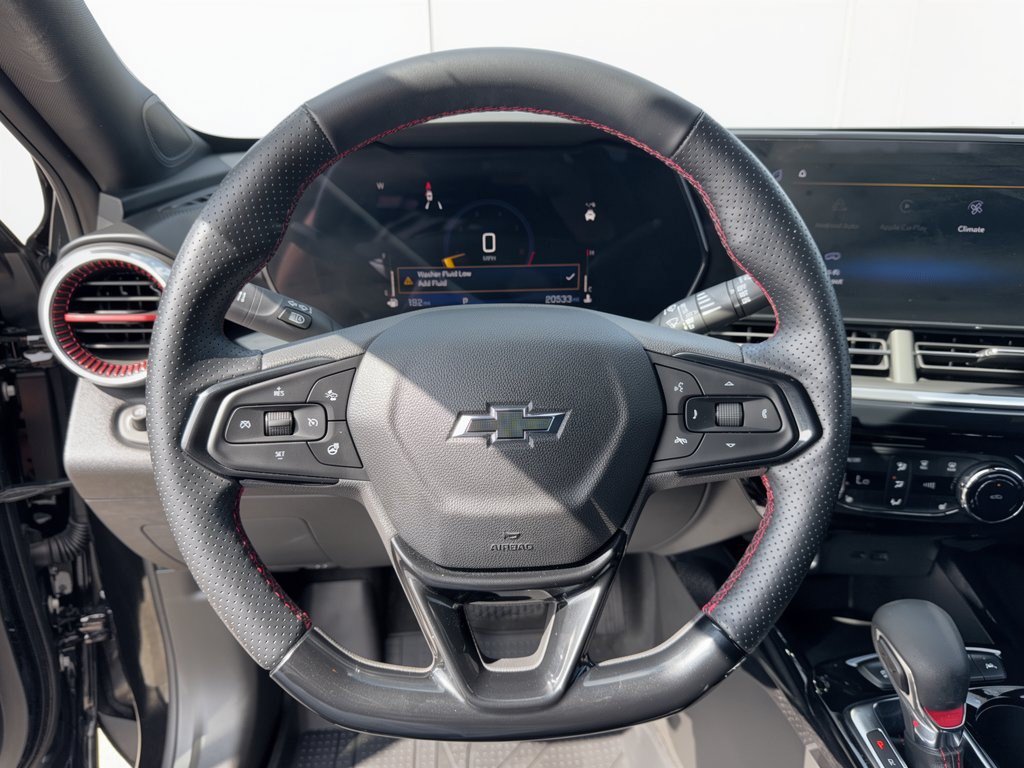 Used 2025 Chevrolet Trax RS w/ Driver Confidence Package FWD image 10