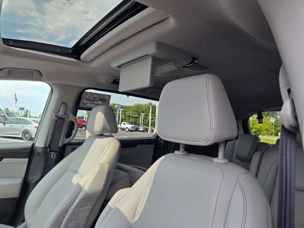 Used 2024 Honda Odyssey Touring image 26