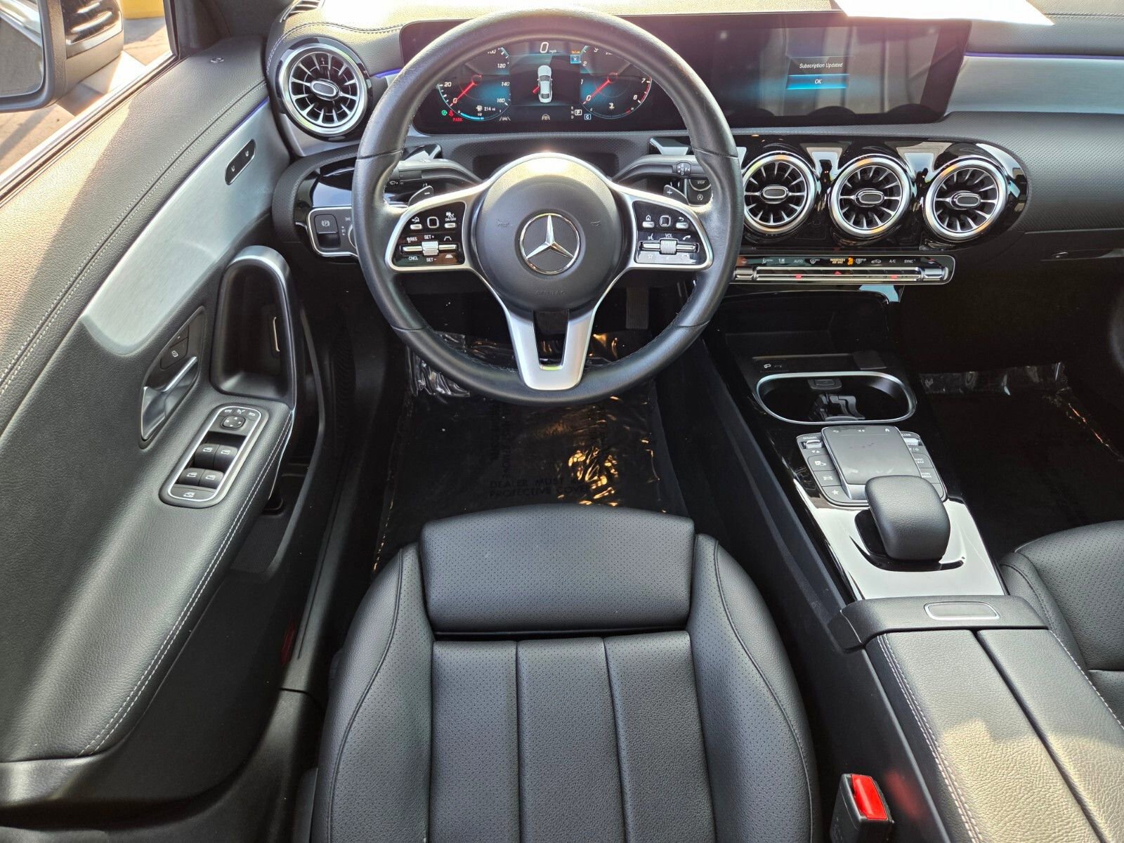 Used 2022 Mercedes-Benz CLA 250 image 12