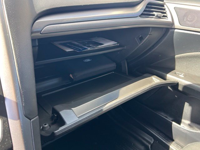 Certified 2020 Ford Fusion SE AWD/4WD image 17
