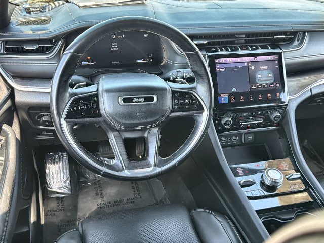 Used 2021 Jeep Grand Cherokee L Overland w/ Luxury Tech Group IV AWD/4WD image 14
