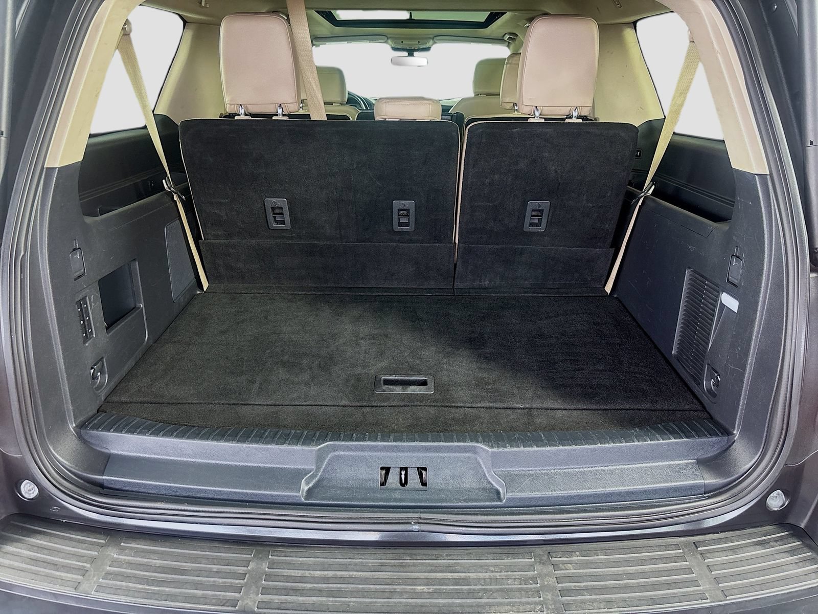 Certified 2022 Ford Expedition Max Limited RWD image 28