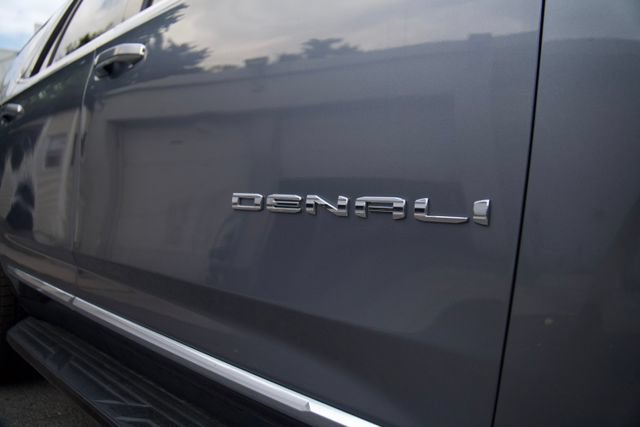Used 2021 GMC Yukon Denali AWD/4WD image 10