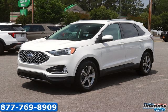 Certified 2024 Ford Edge SEL w/ Convenience Package AWD/4WD image 3