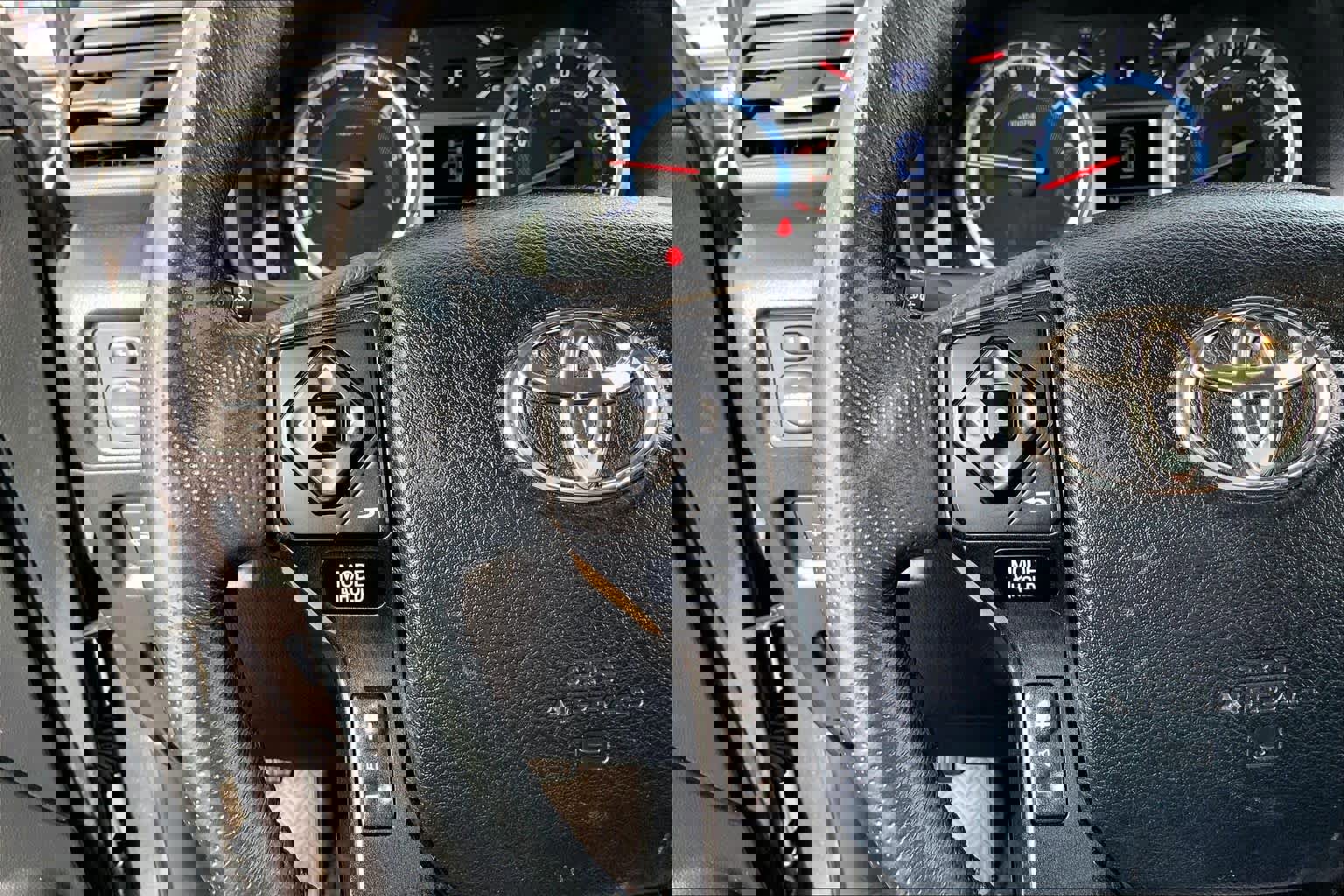 Used 2019 Toyota 4Runner Limited image 23