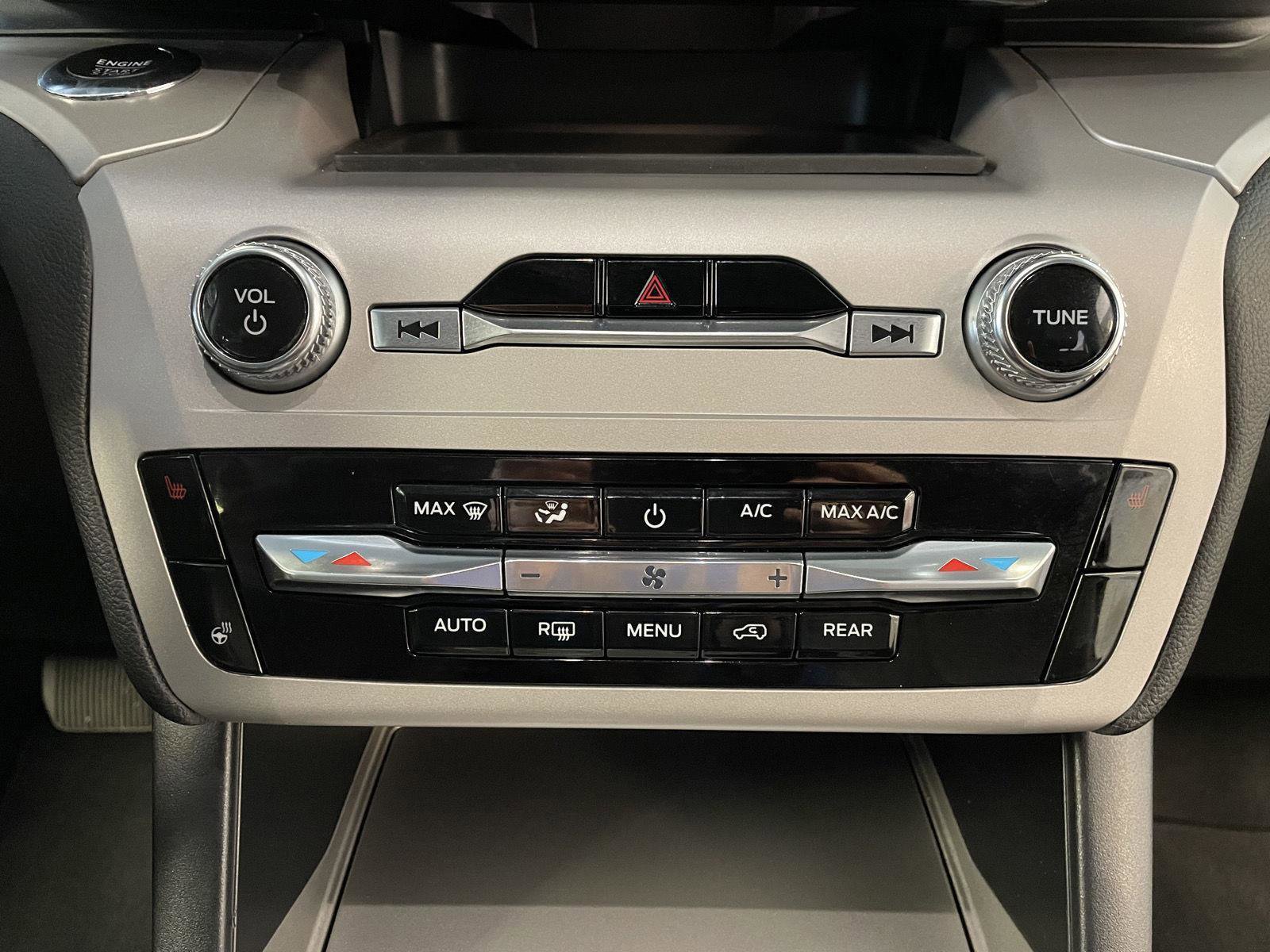 Certified 2024 Ford Explorer XLT w/ Equipment Group 202A image 42