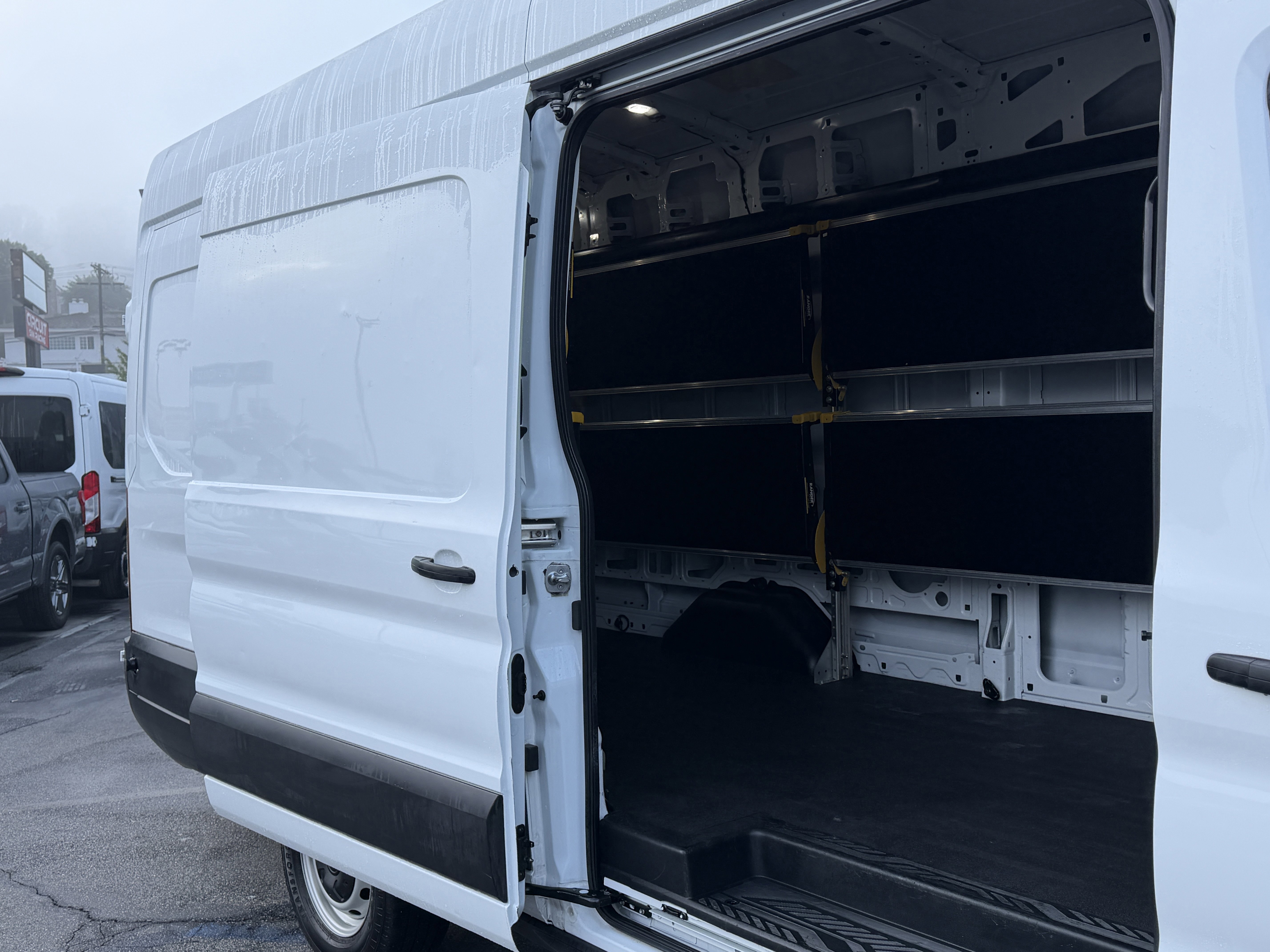 Certified 2020 Ford Transit 350 148 High Roof Extended image 12