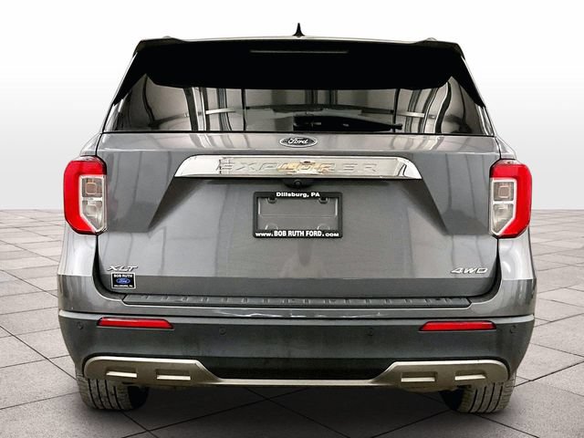Certified 2021 Ford Explorer XLT w/ Equipment Group 202A AWD/4WD image 4
