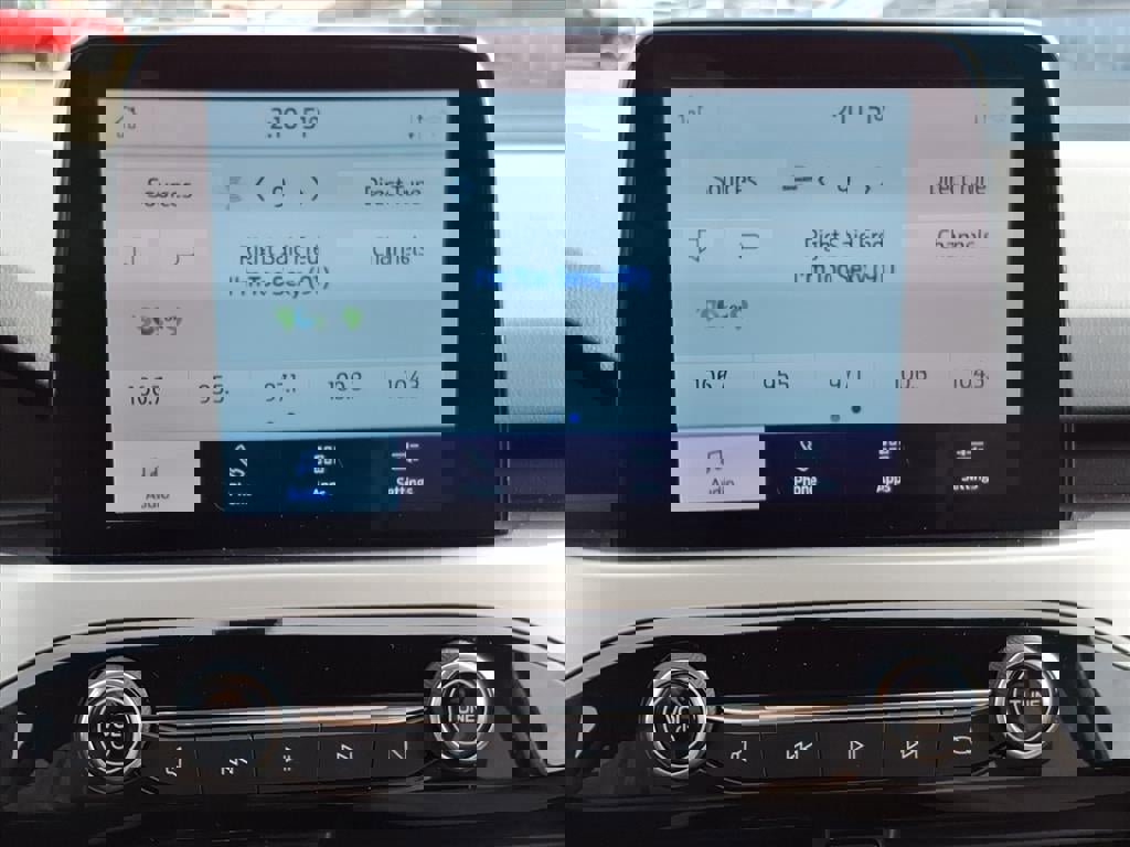 Certified 2020 Ford Escape SE image 17